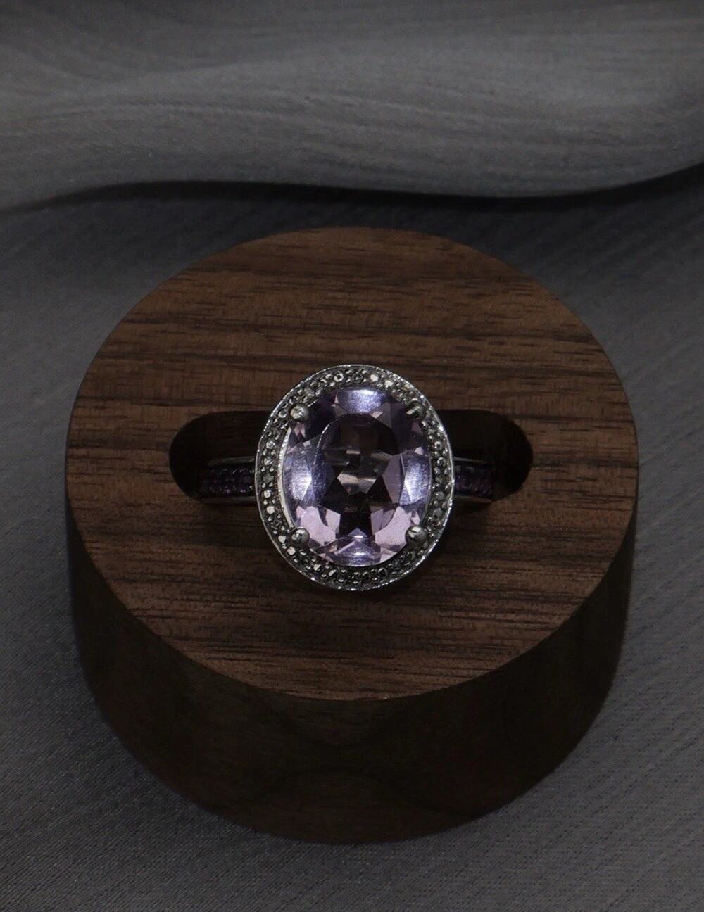 Halo Amethyst & Diamond Sterling Silver Ring 4.74G / Sz 6